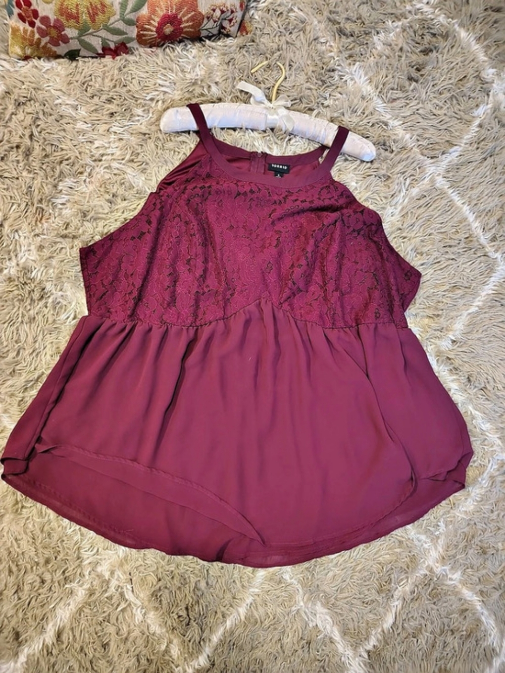 Torrid Lace Dressy Tank in Purple Like New